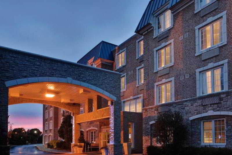 Holiday Inn Express Whitby Oshawa By Ihg Zewnętrze zdjęcie
