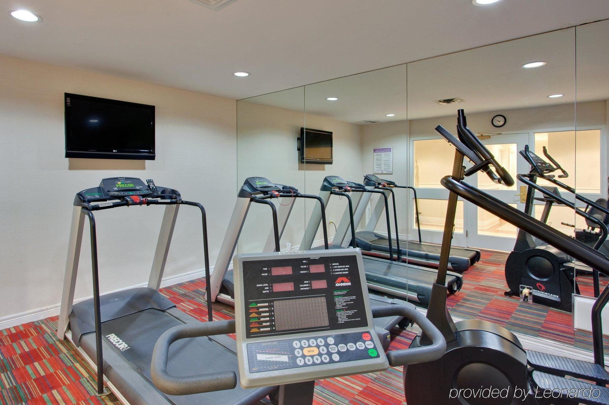 Holiday Inn Express Whitby Oshawa By Ihg Zewnętrze zdjęcie