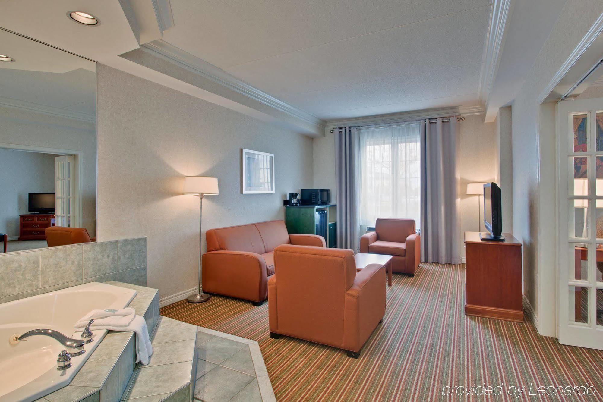 Holiday Inn Express Whitby Oshawa By Ihg Pokój zdjęcie